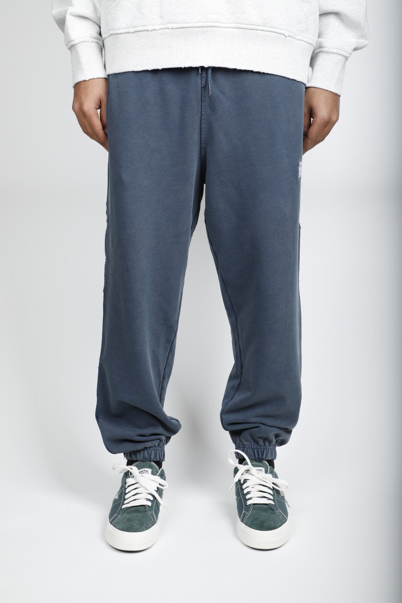 CONVERSE x THISISNEVERTHAT WASHED SWEATPANTS