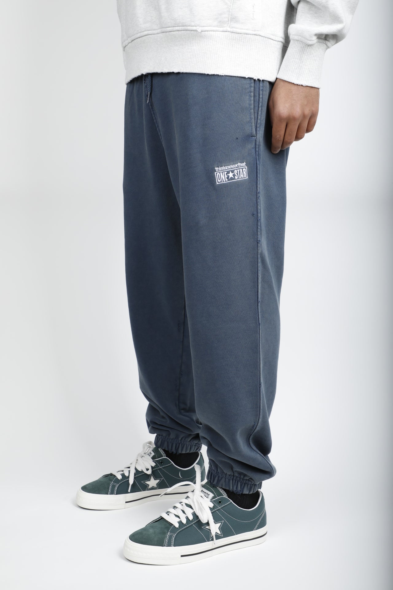 CONVERSE x THISISNEVERTHAT WASHED SWEATPANTS