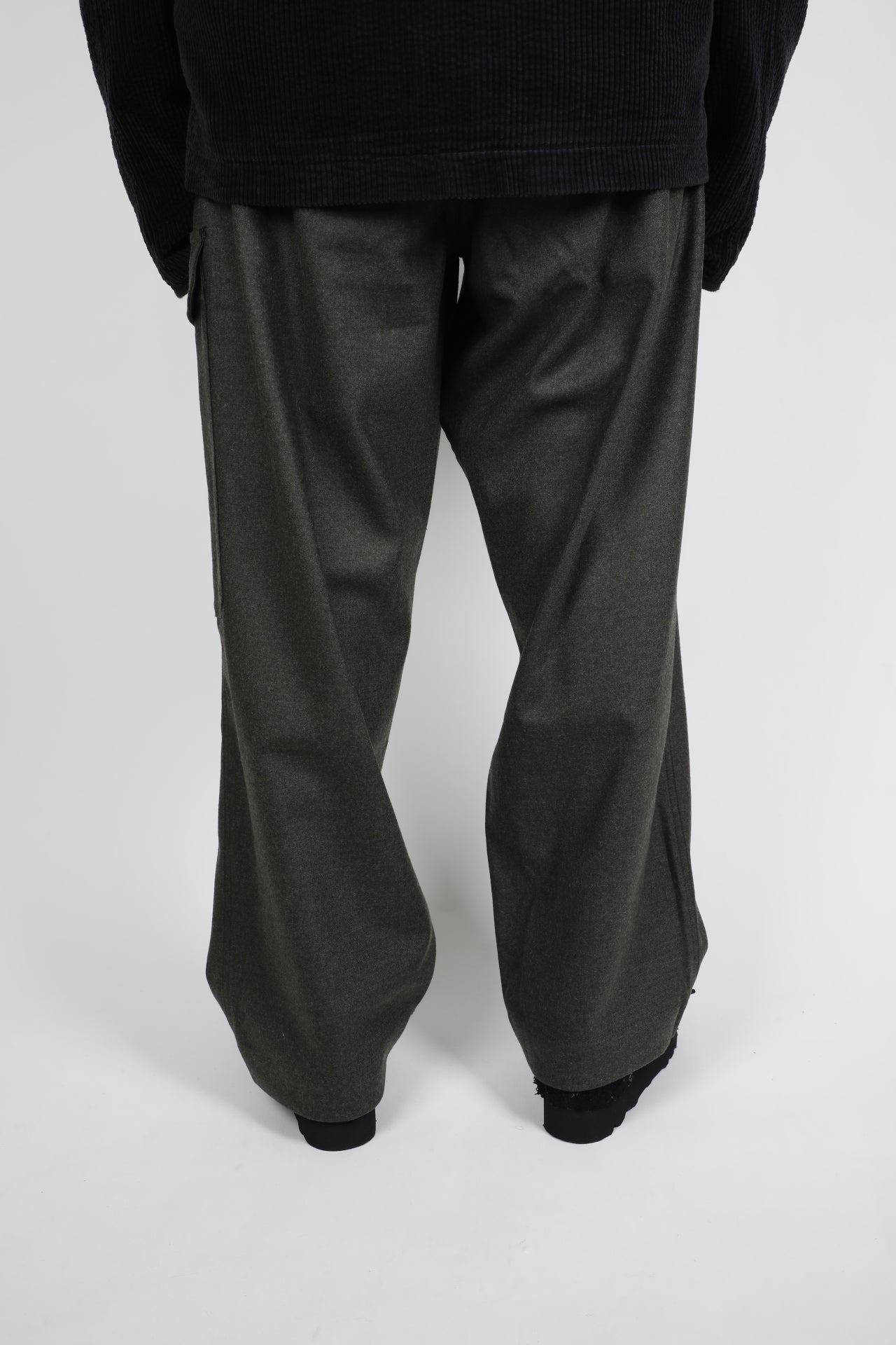 MILITARY TROUSER